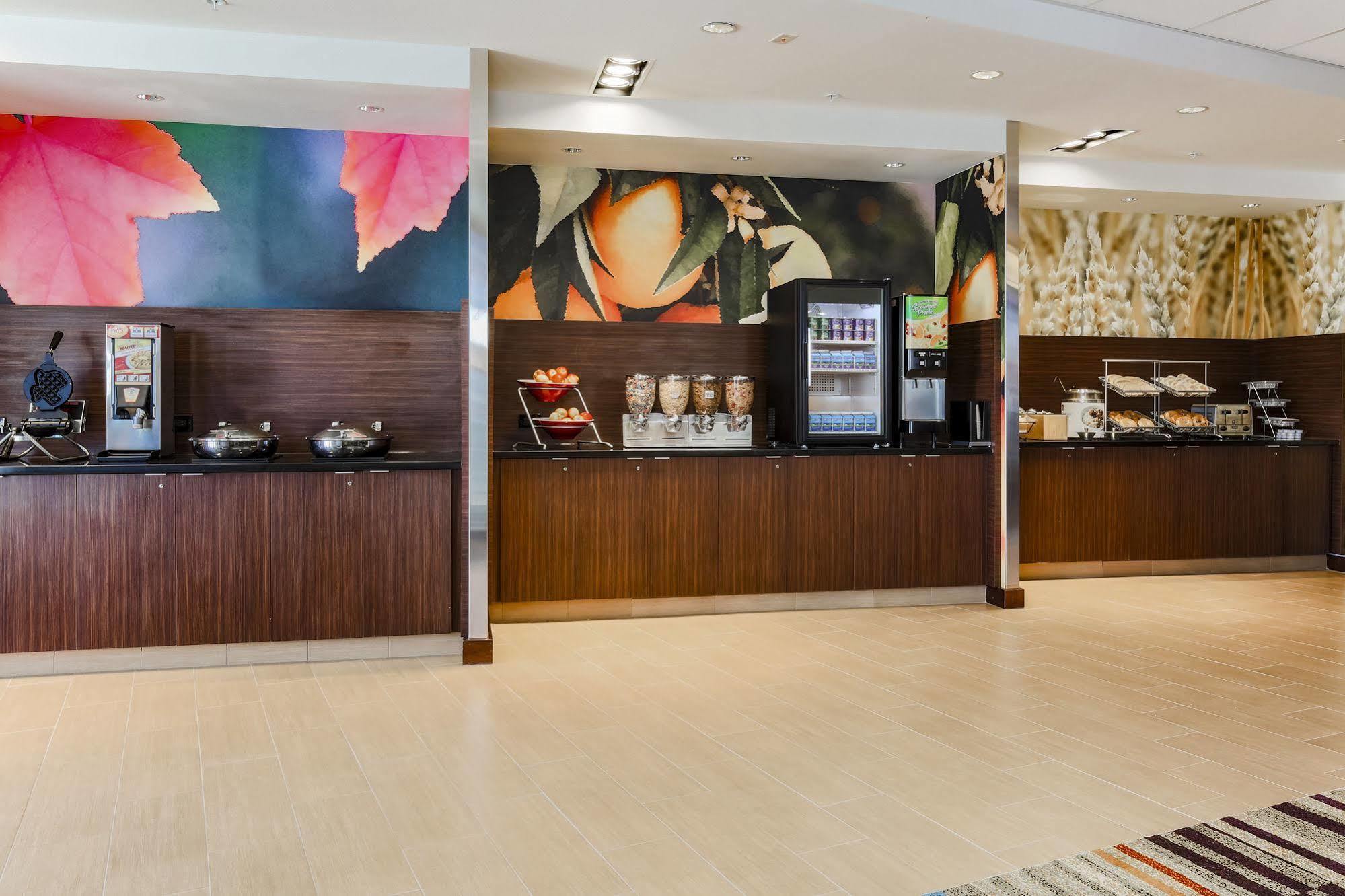 Fairfield By Marriott Inn & Suites Wheeling At The Highlands Triadelphia Exterior foto